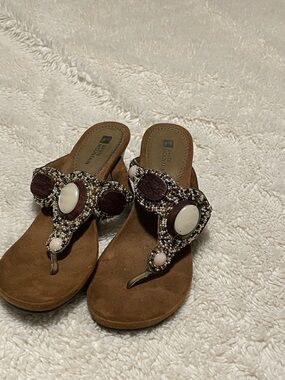 Beaded Brown and Cream Thong Sandals by White Mountain.